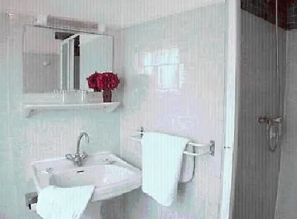 Saint Quentin 2* Aulnay-sous-Bois